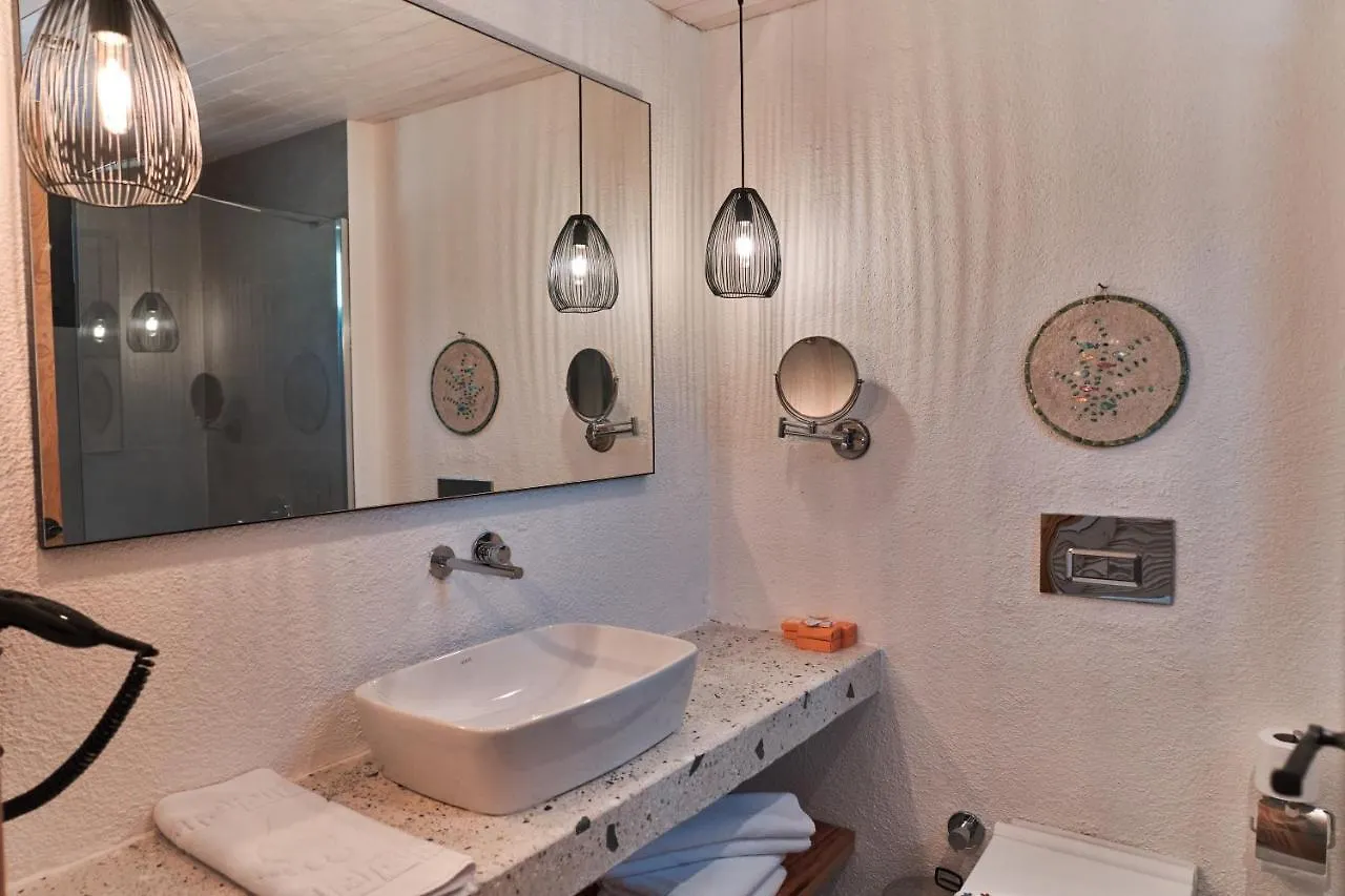 The Pearl Oeluedeniz Hotel  Oludeniz