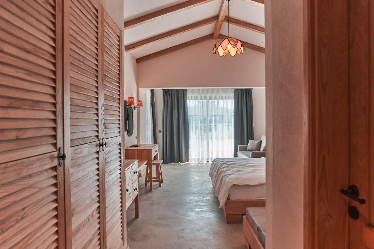 The Pearl Oeluedeniz Hotel